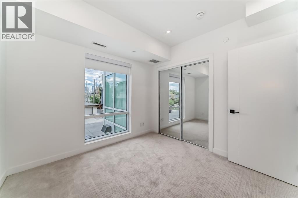 260, 110 18a Street NW, Calgary, Alberta  T2N 5G5 - Photo 12 - A2284841