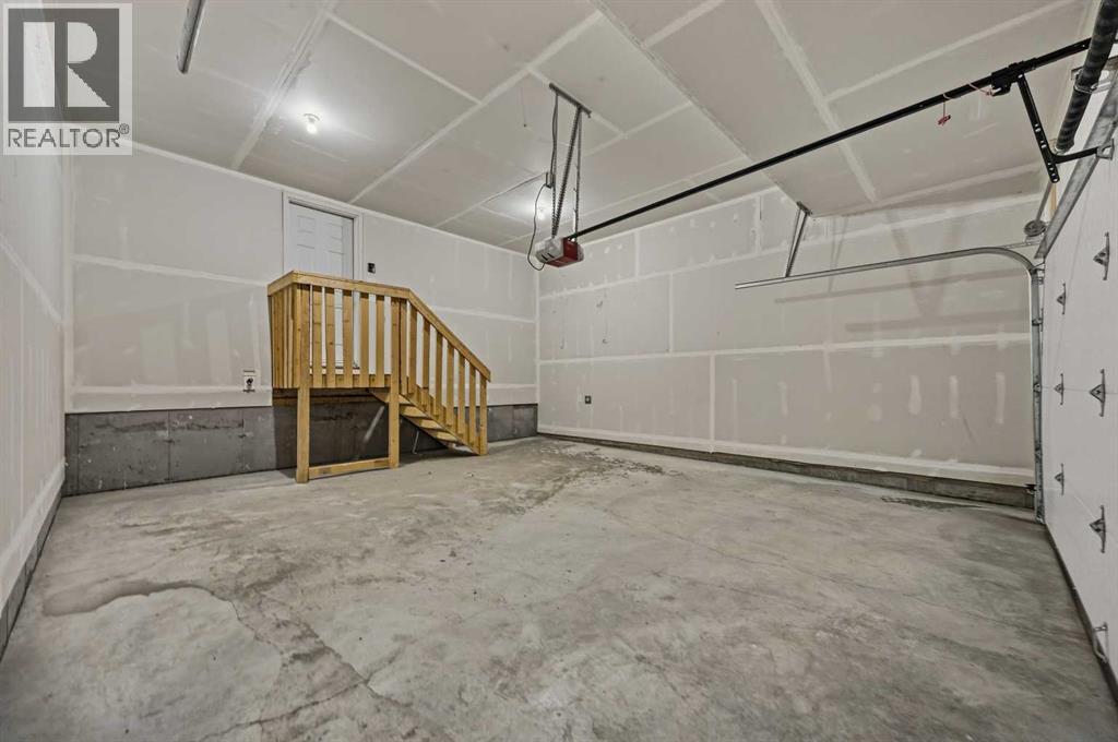 1047 Bayview Crescent, Airdrie, Alberta  T4B 5N5 - Photo 31 - A2296198