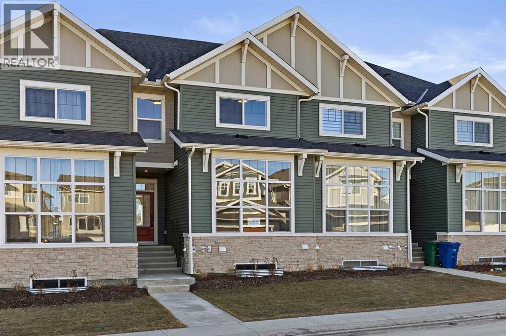 1047 Bayview Crescent, Airdrie, Alberta