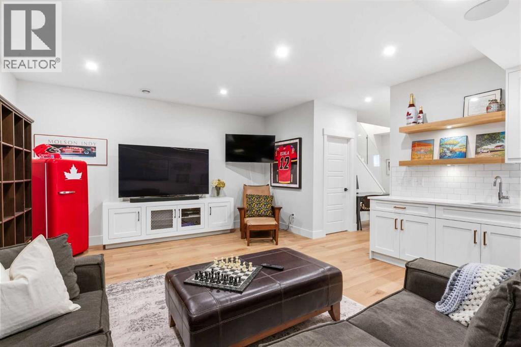 1930 48 Avenue SW, Calgary, Alberta  T2T 2T3 - Photo 36 - A2301390