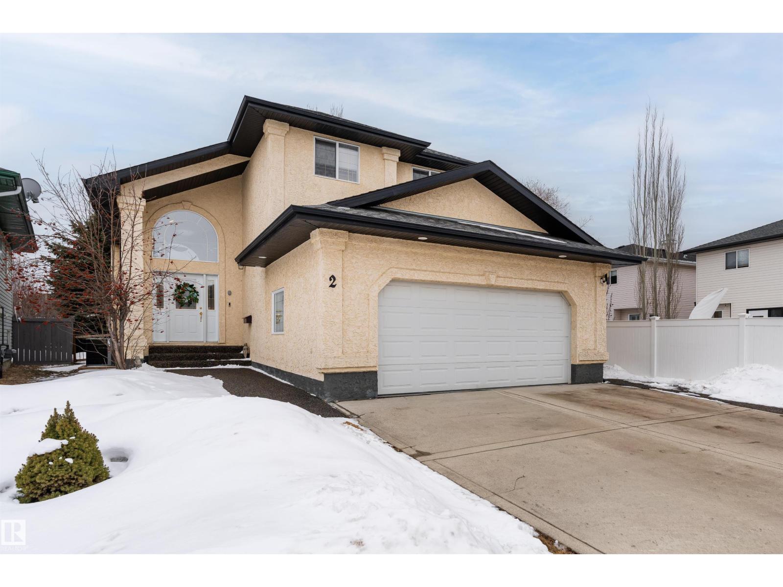 2 Olmstead CO, st. albert, Alberta