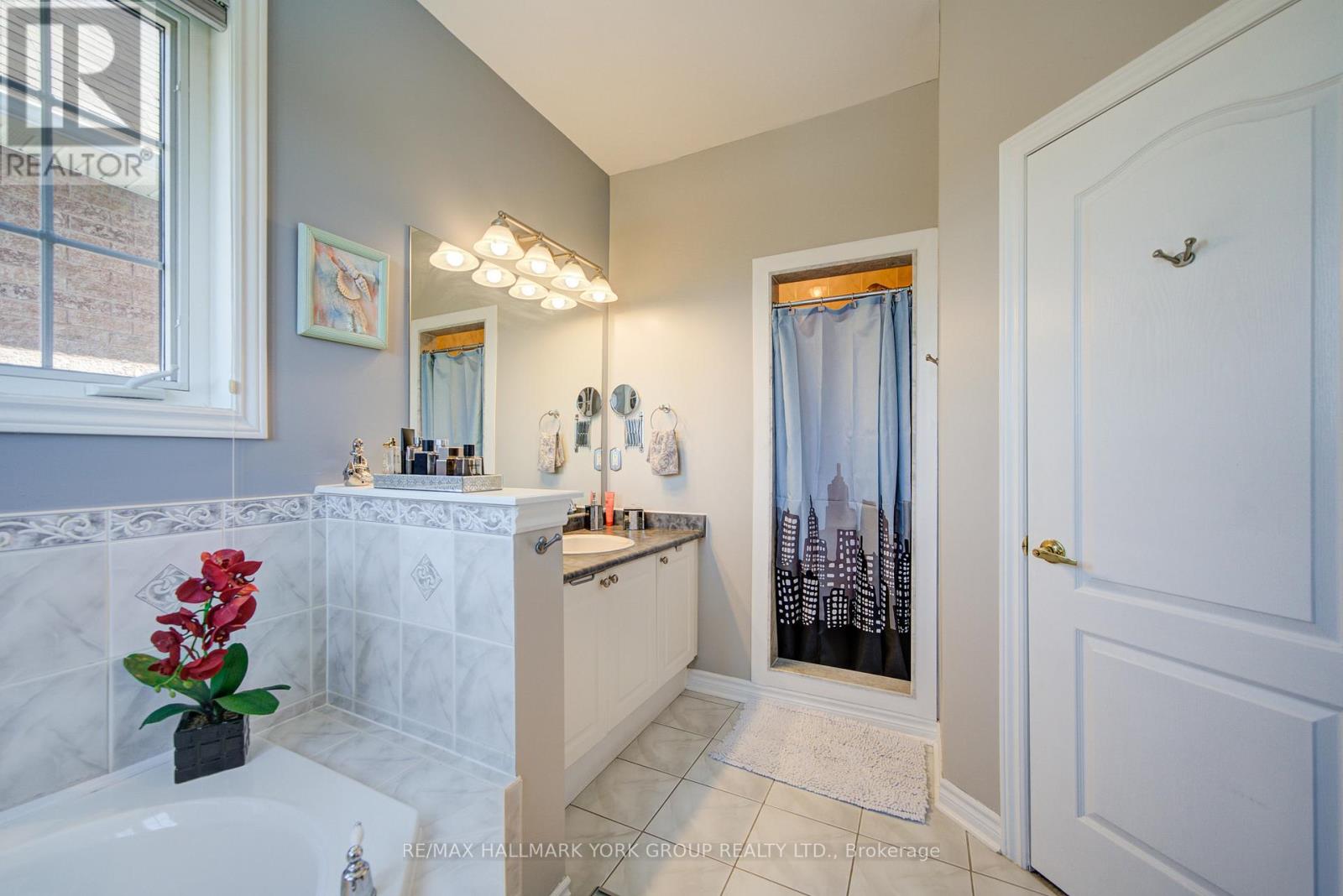 26 Regalia Way, Barrie (Innis-Shore), Ontario  L4M 7H7 - Photo 23 - S13017548