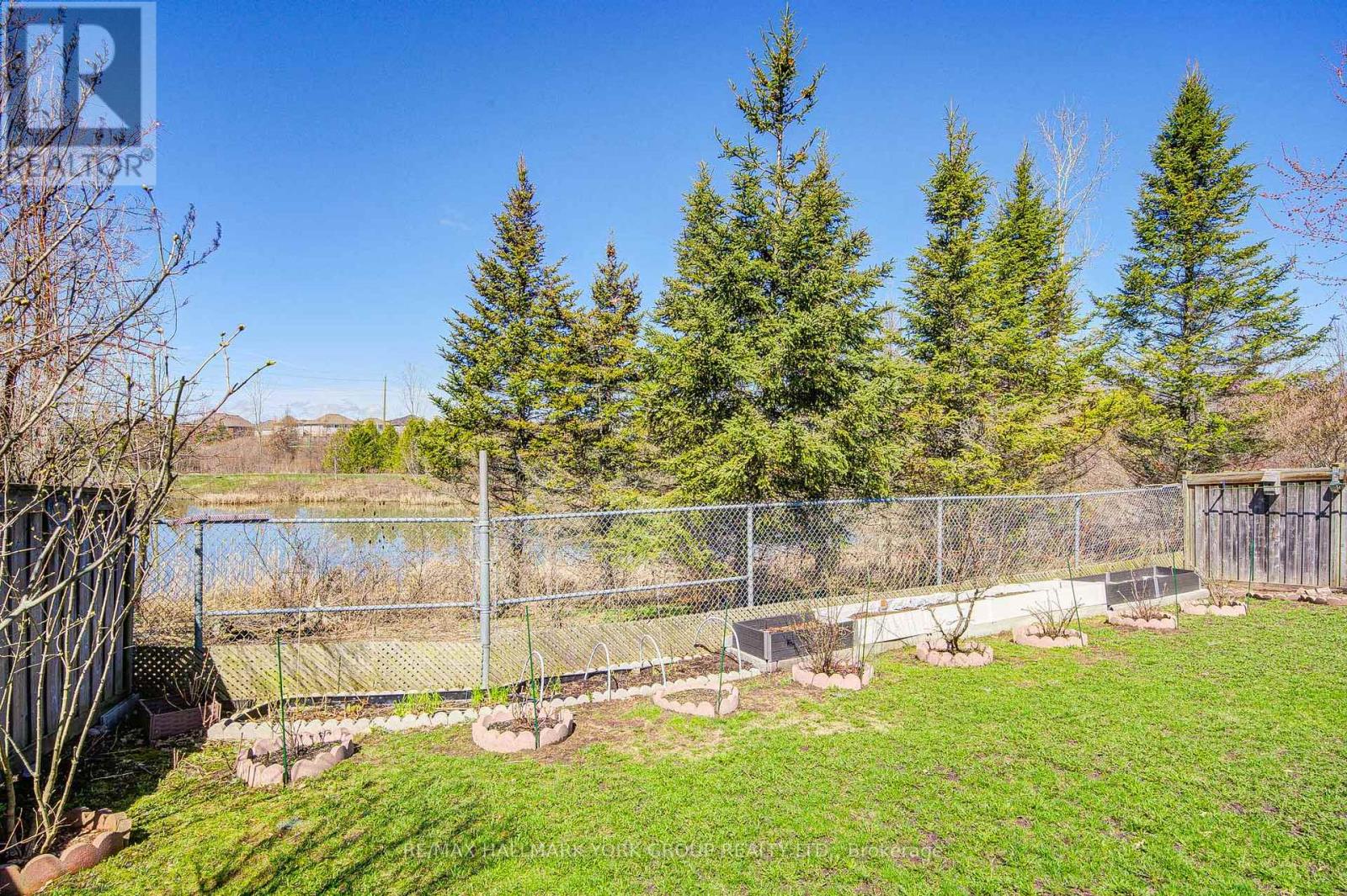 26 Regalia Way, Barrie (Innis-Shore), Ontario  L4M 7H7 - Photo 43 - S13017548