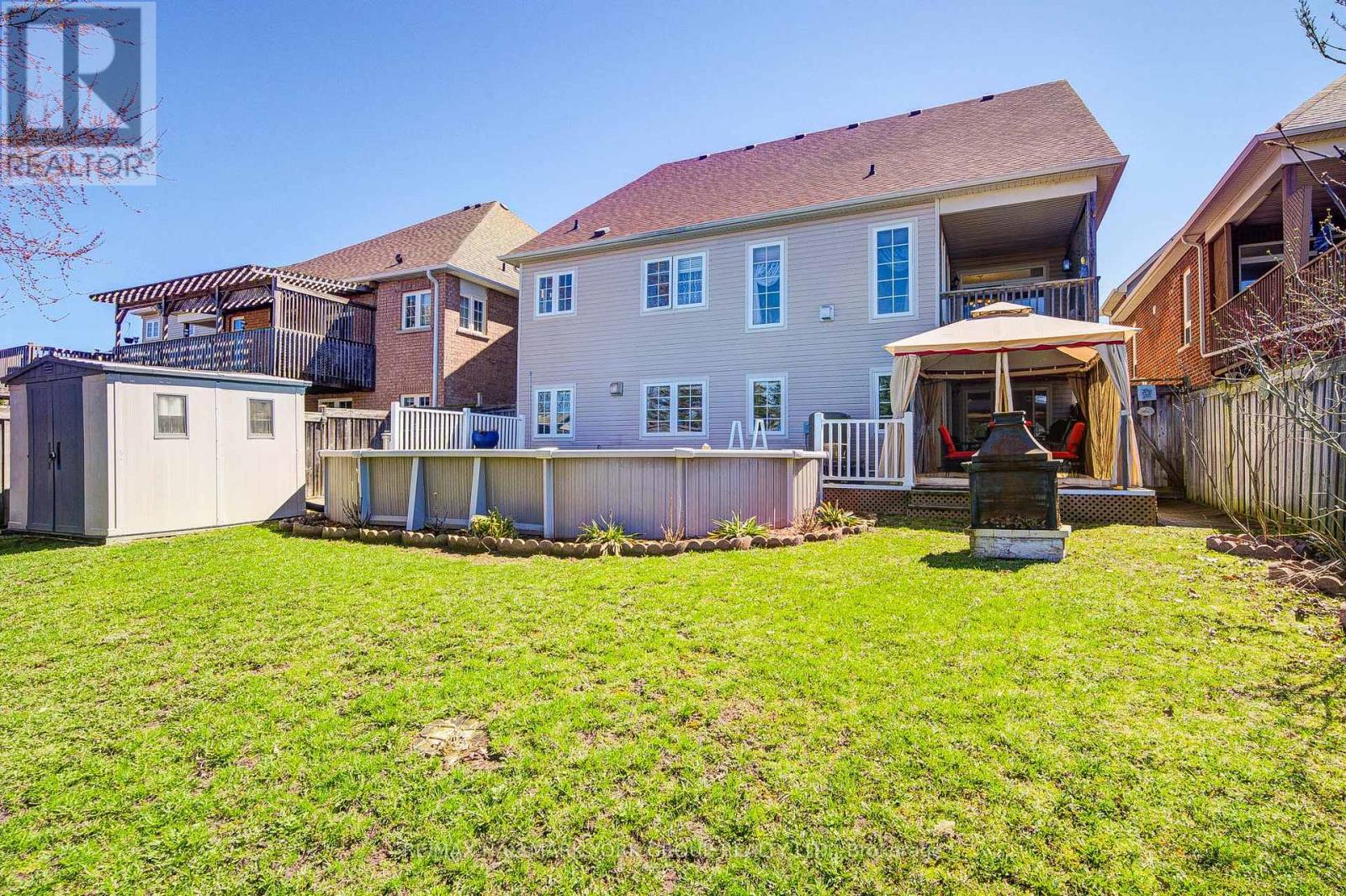 26 Regalia Way, Barrie (Innis-Shore), Ontario  L4M 7H7 - Photo 45 - S13017548