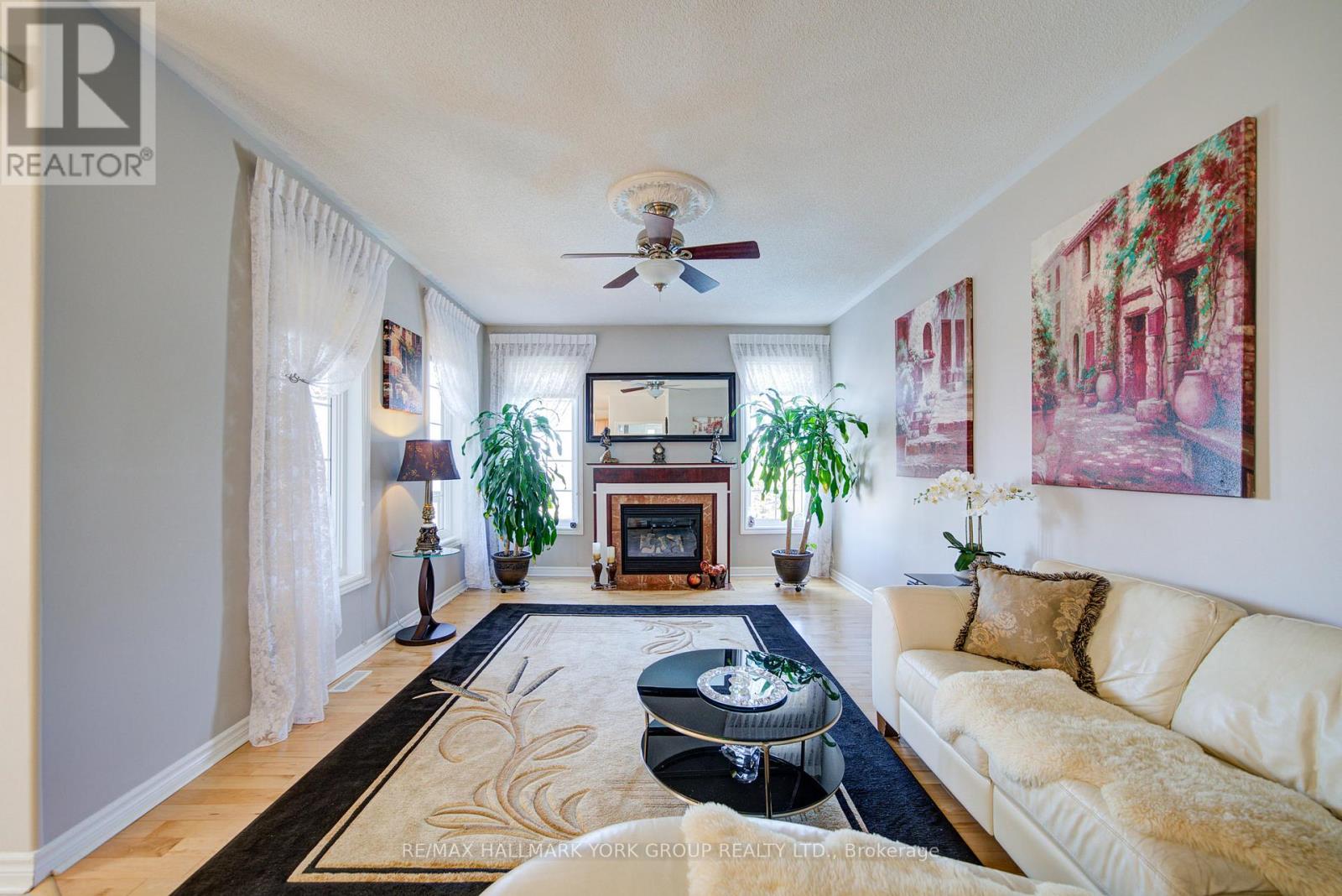 26 Regalia Way, Barrie (Innis-Shore), Ontario  L4M 7H7 - Photo 9 - S13017548