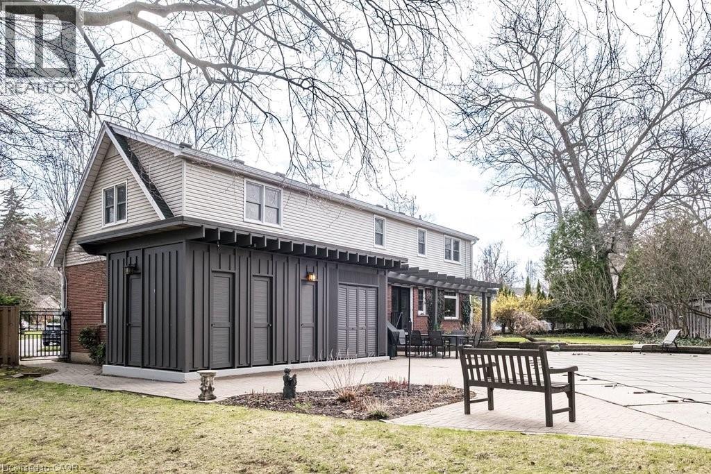 587 Sharalin Court, Burlington, Ontario  L7T 2N7 - Photo 2 - 40821056