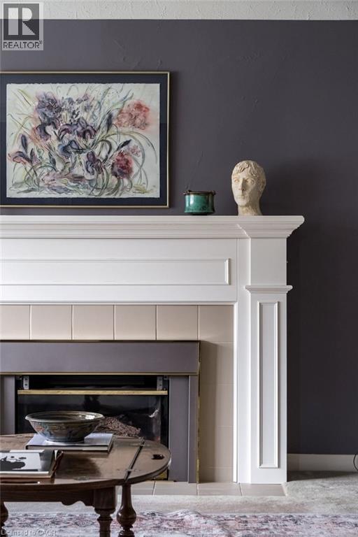 587 Sharalin Court, Burlington, Ontario  L7T 2N7 - Photo 9 - 40821056