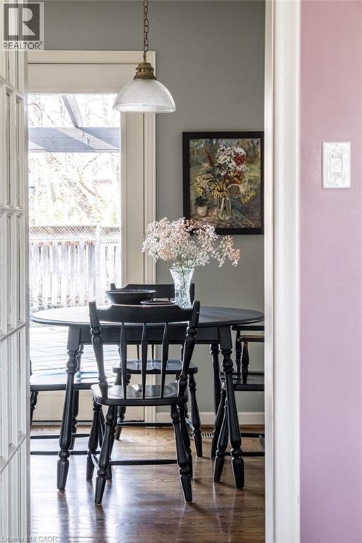 587 Sharalin Court, Burlington, Ontario  L7T 2N7 - Photo 18 - 40821056