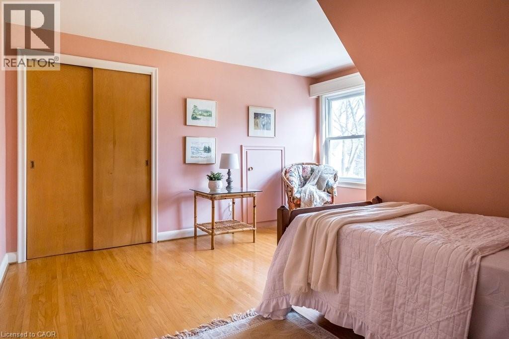 587 Sharalin Court, Burlington, Ontario  L7T 2N7 - Photo 36 - 40821056