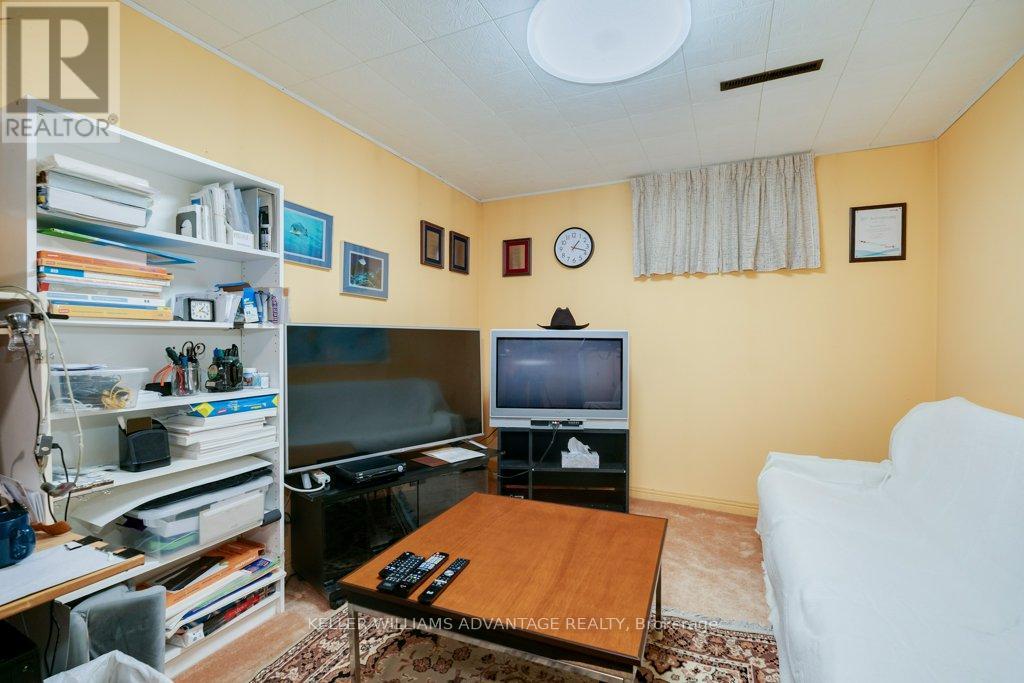 1188 Westerdam Road, Mississauga, Ontario  L4Y 2H4 - Photo 20 - W13017554