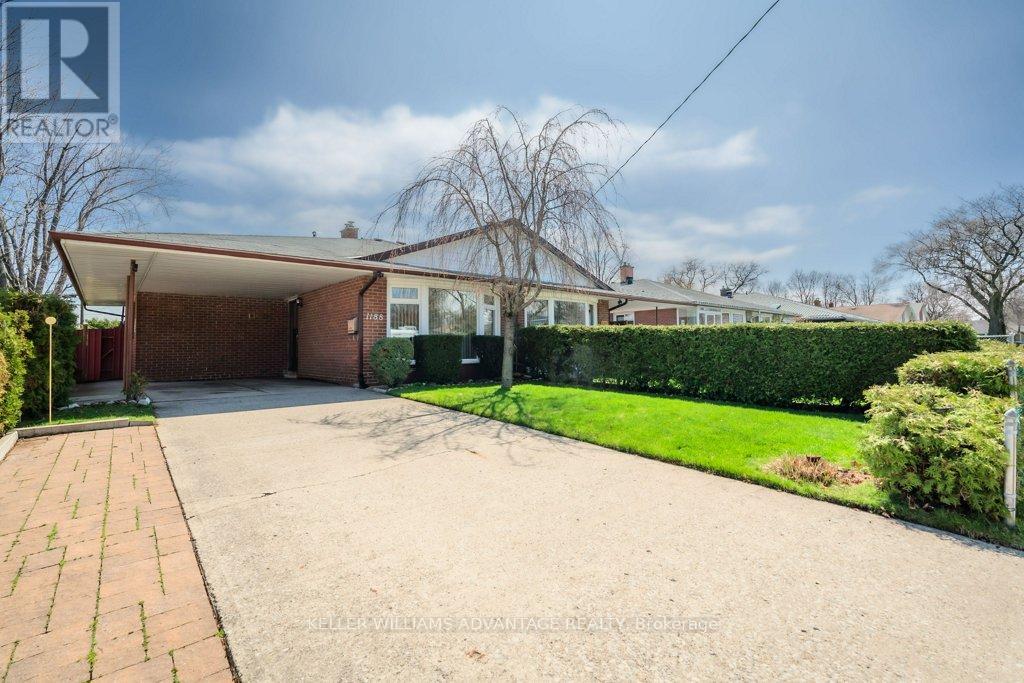 1188 Westerdam Road, Mississauga, Ontario  L4Y 2H4 - Photo 25 - W13017554