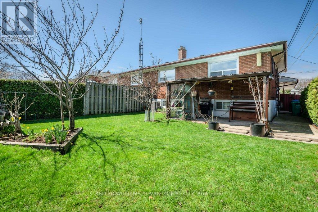 1188 Westerdam Road, Mississauga, Ontario  L4Y 2H4 - Photo 31 - W13017554