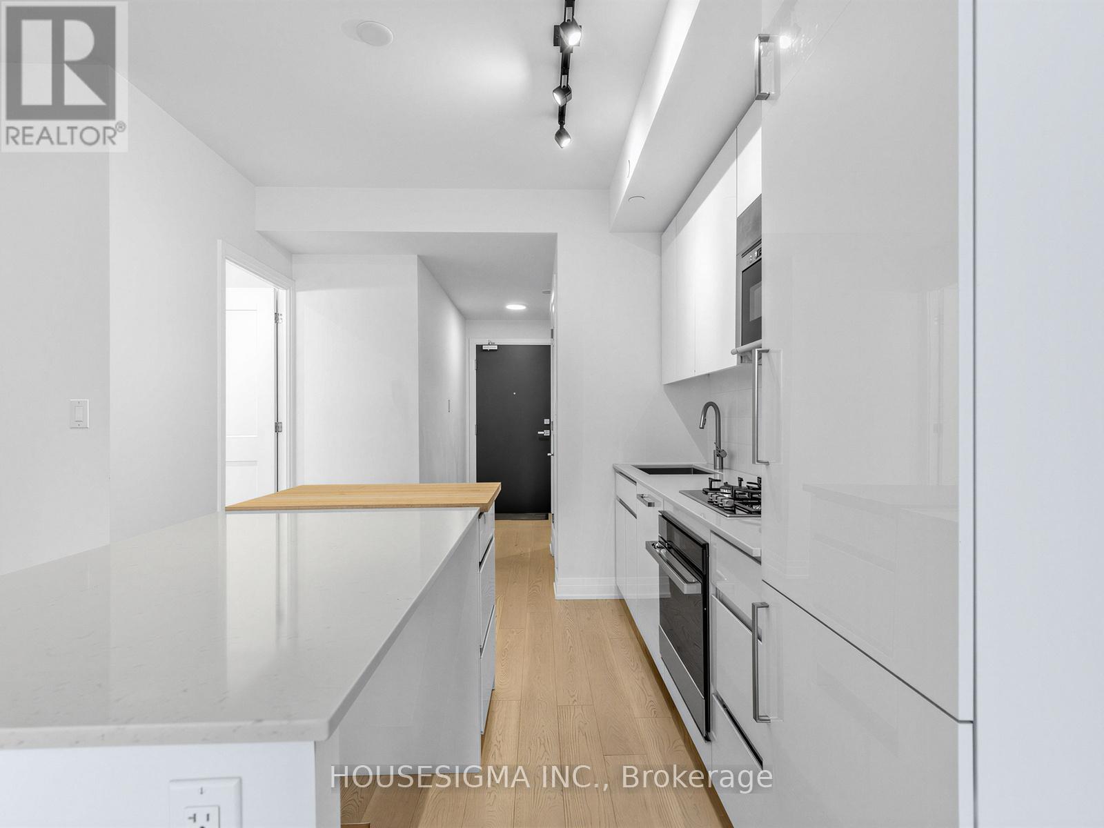 215 - 430 Roncesvalles Avenue, Toronto, Ontario  M6R 0A6 - Photo 8 - W13017556