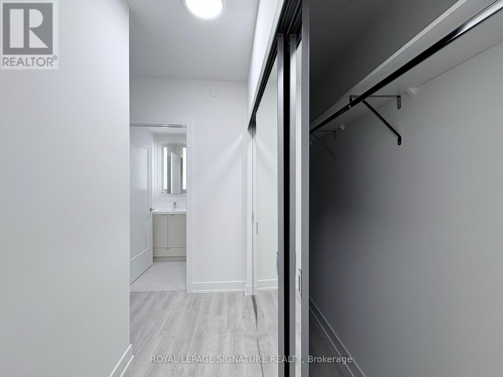 1810 - 60 Central Park Road Way, Toronto, Ontario  M9A 3K1 - Photo 9 - W13017560