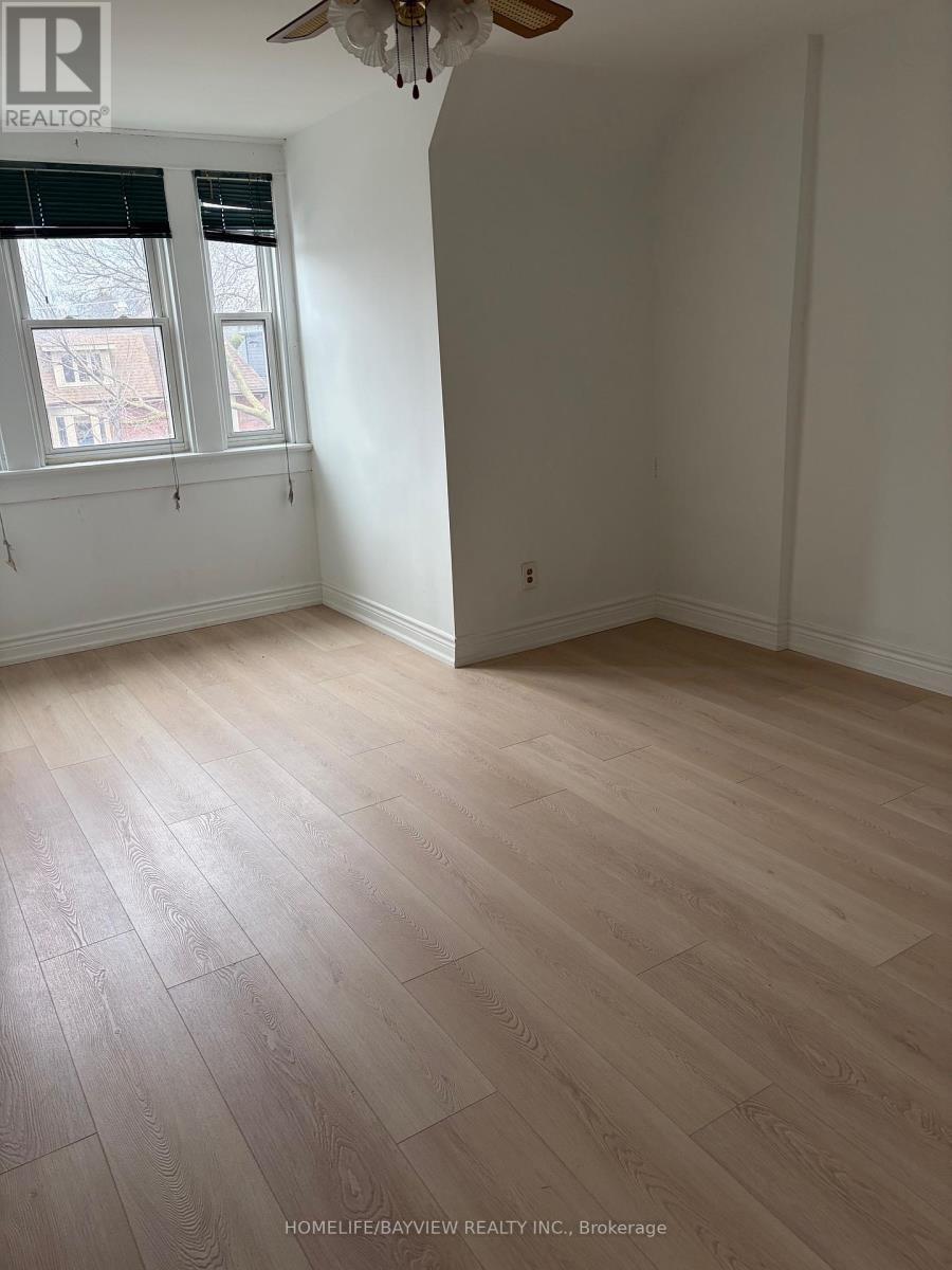 2nd & 3rd Floors - 78 Woodycrest Avenue, Toronto, Ontario  M4J 3A7 - Photo 8 - E13010858