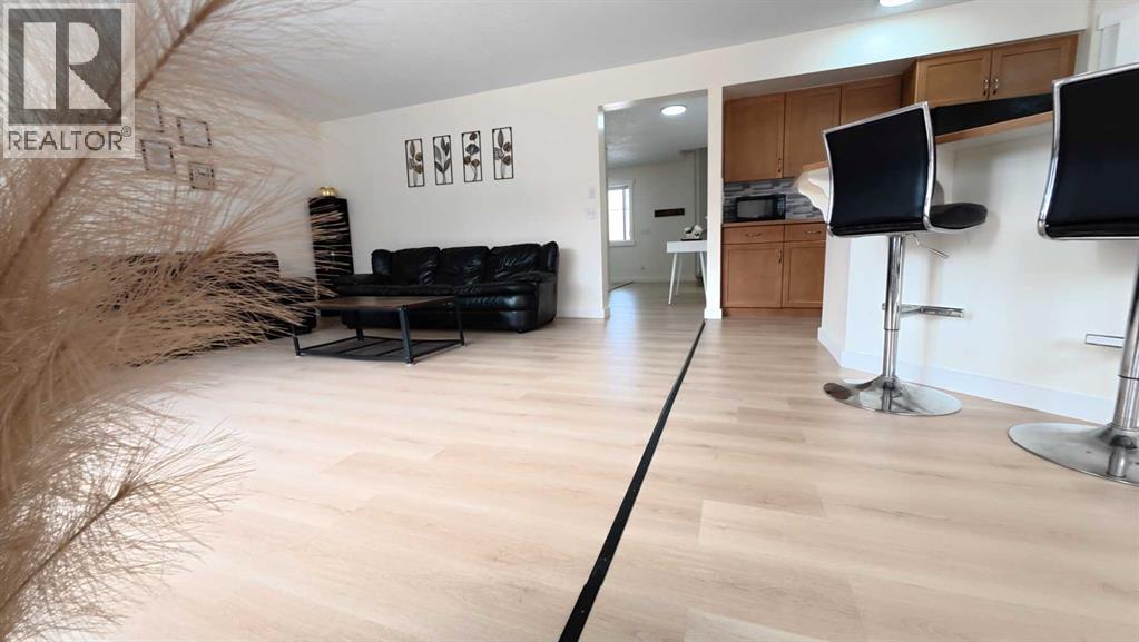 217 Coopers Grove SW, Airdrie, Alberta  T2B 0G4 - Photo 14 - A2303255