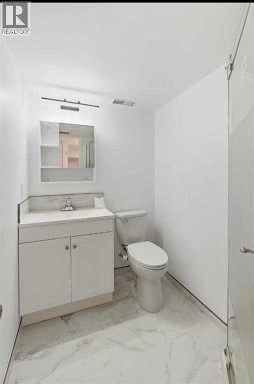 217 Coopers Grove SW, Airdrie, Alberta  T2B 0G4 - Photo 41 - A2303255