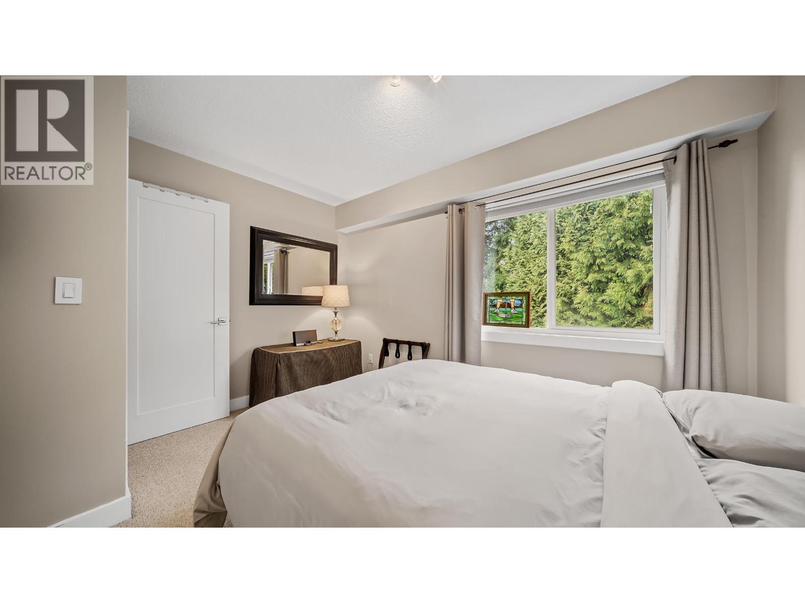 5503 Brookdale Court, Burnaby, British Columbia  V5B 2C6 - Photo 17 - R3111770