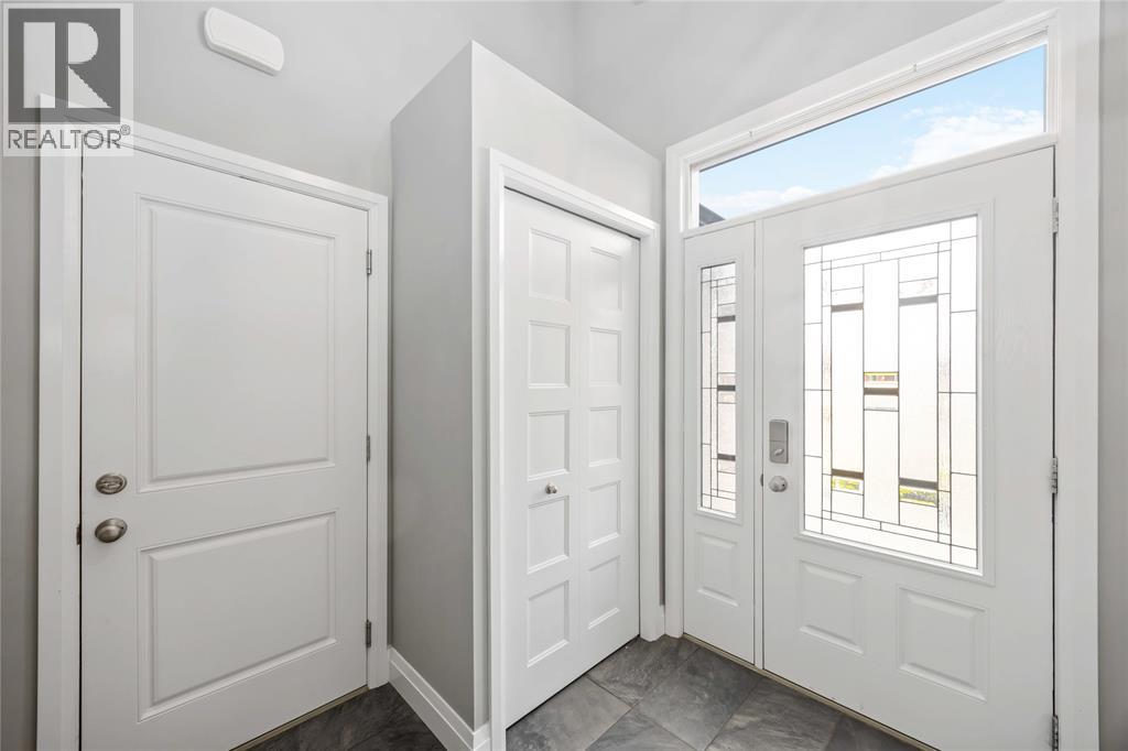 310 Lexington Boulevard, St Clair, Ontario  N0N 1G0 - Photo 3 - 26008266