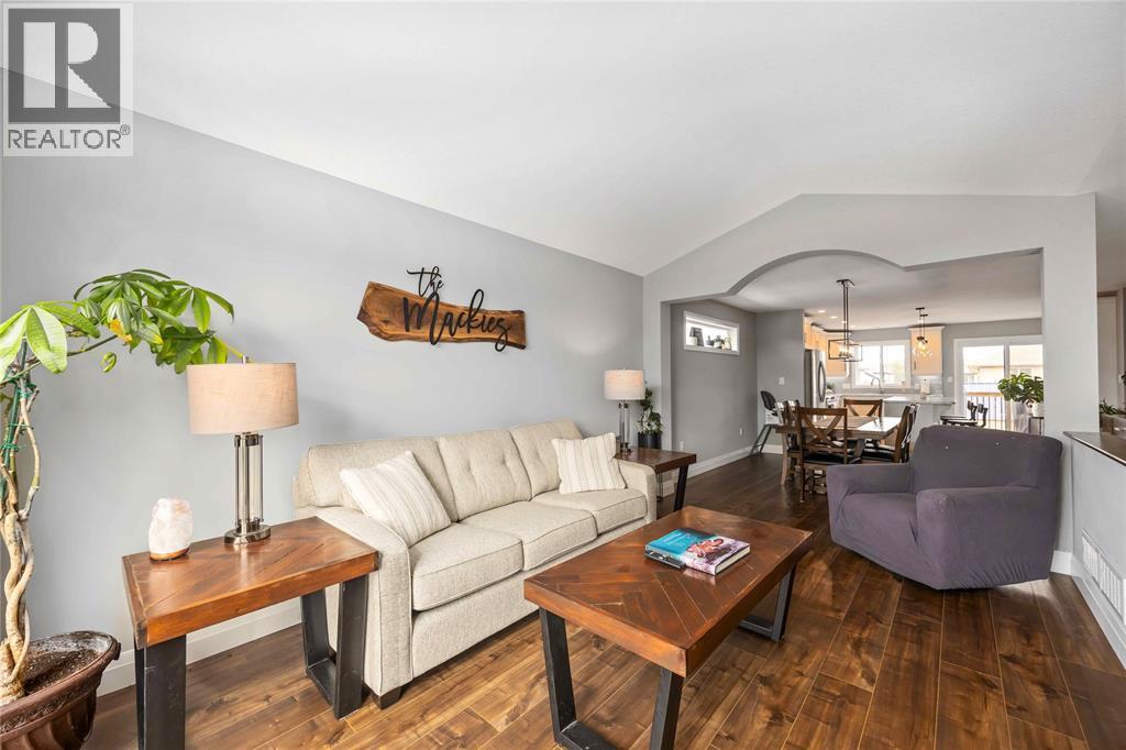 310 Lexington Boulevard, St Clair, Ontario  N0N 1G0 - Photo 11 - 26008266