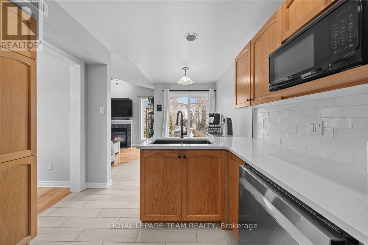79 Saddlesmith Circle, Ottawa, Ontario  K2M 2Y5 - Photo 14 - X13017562