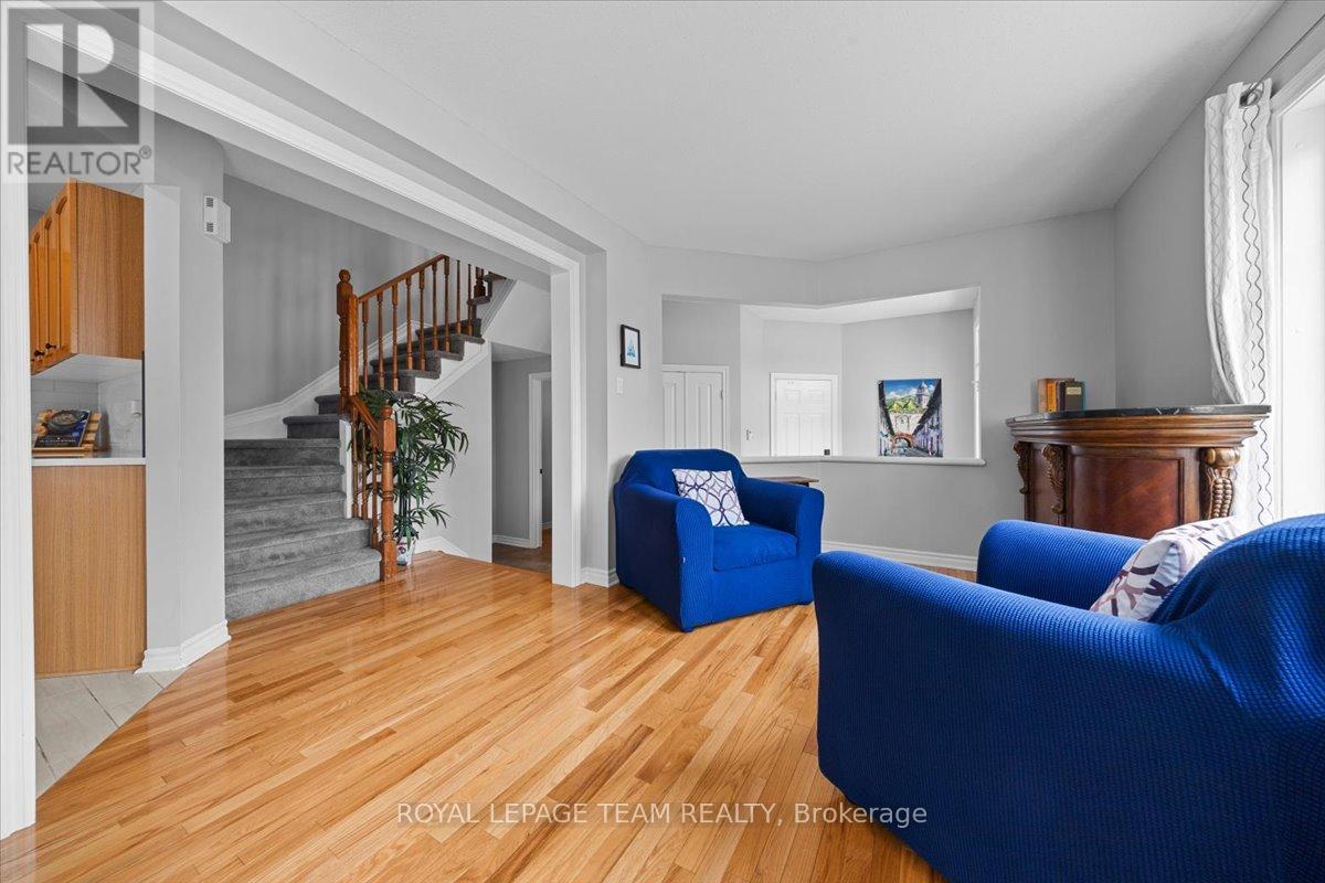 79 Saddlesmith Circle, Ottawa, Ontario  K2M 2Y5 - Photo 8 - X13017562