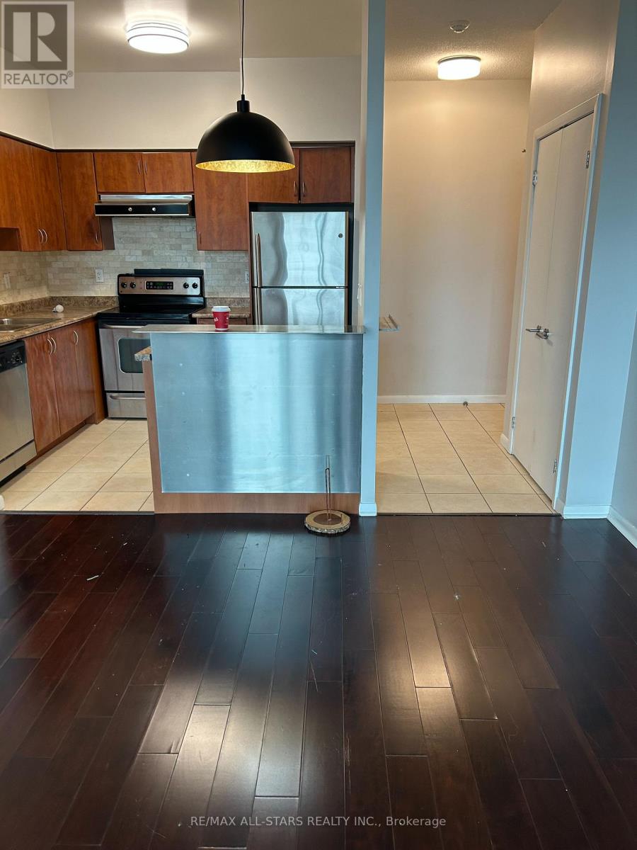 217 - 185 Legion Road N, Toronto, Ontario  M8Y 0A1 - Photo 12 - W13016640