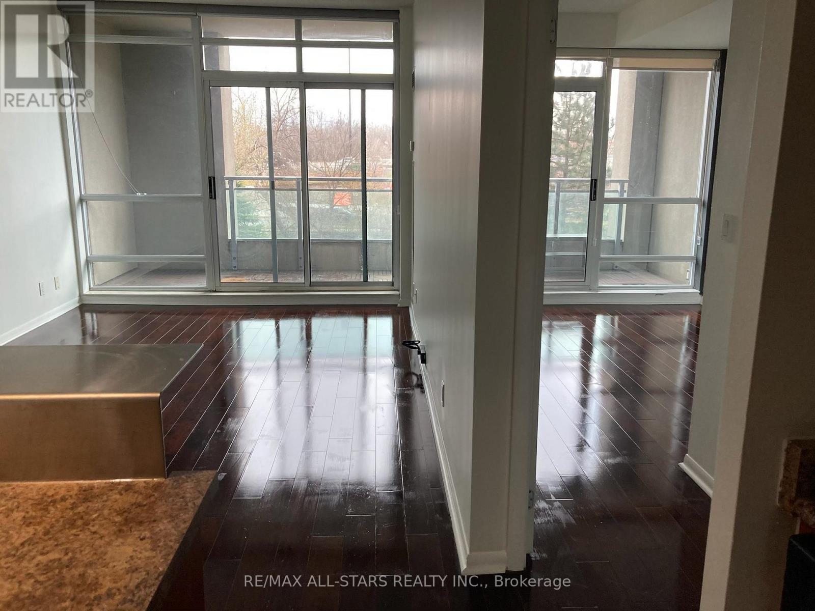 217 - 185 Legion Road N, Toronto, Ontario  M8Y 0A1 - Photo 20 - W13016640