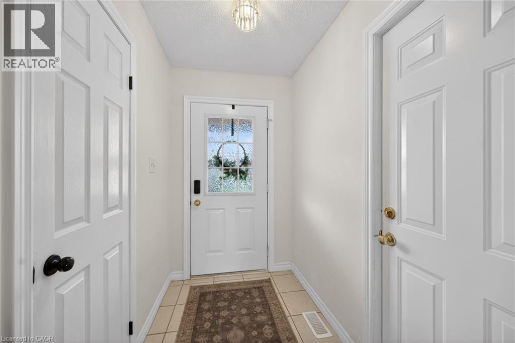 30 Braemar Avenue Unit# 64, Caledonia, Ontario  N3W 2M1 - Photo 4 - 40822183