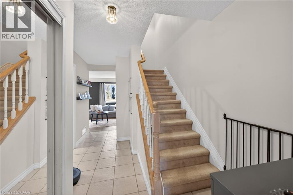 30 Braemar Avenue Unit# 64, Caledonia, Ontario  N3W 2M1 - Photo 5 - 40822183