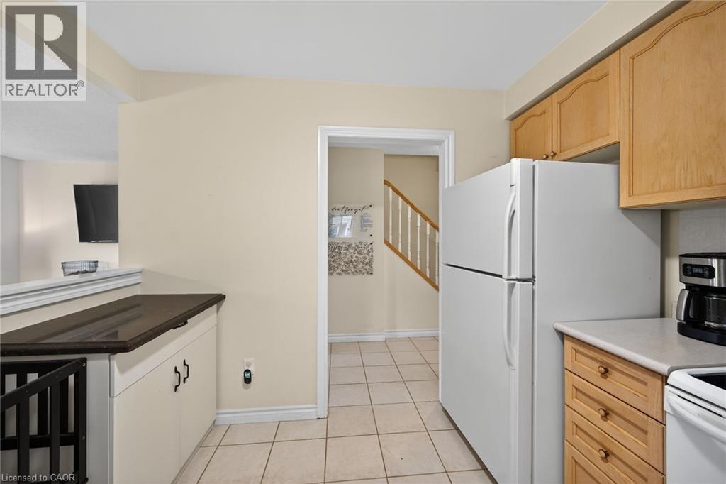 30 Braemar Avenue Unit# 64, Caledonia, Ontario  N3W 2M1 - Photo 9 - 40822183