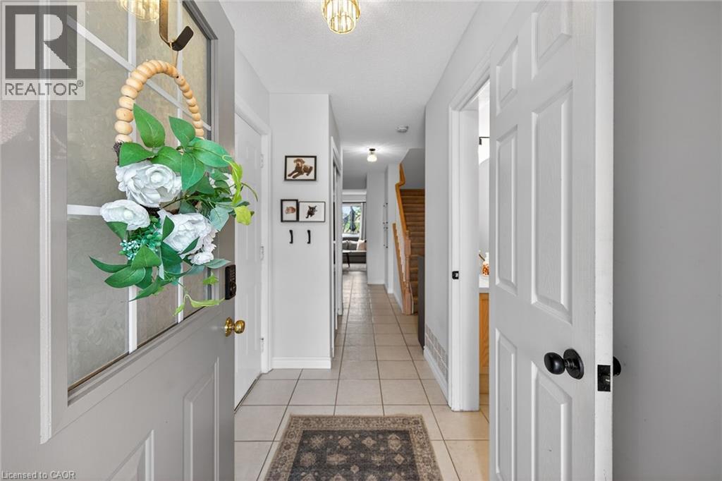 30 Braemar Avenue Unit# 64, Caledonia, Ontario  N3W 2M1 - Photo 3 - 40822183