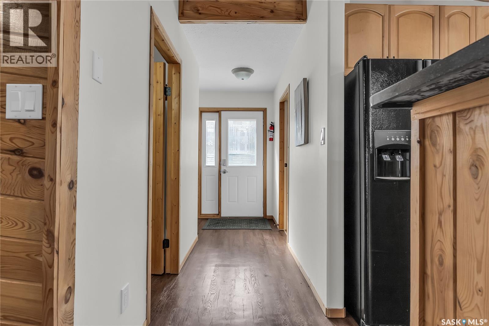 108 Iroquois Lake Drive, Iroquois Lake, Saskatchewan  S0J 2G0 - Photo 2 - SK028543