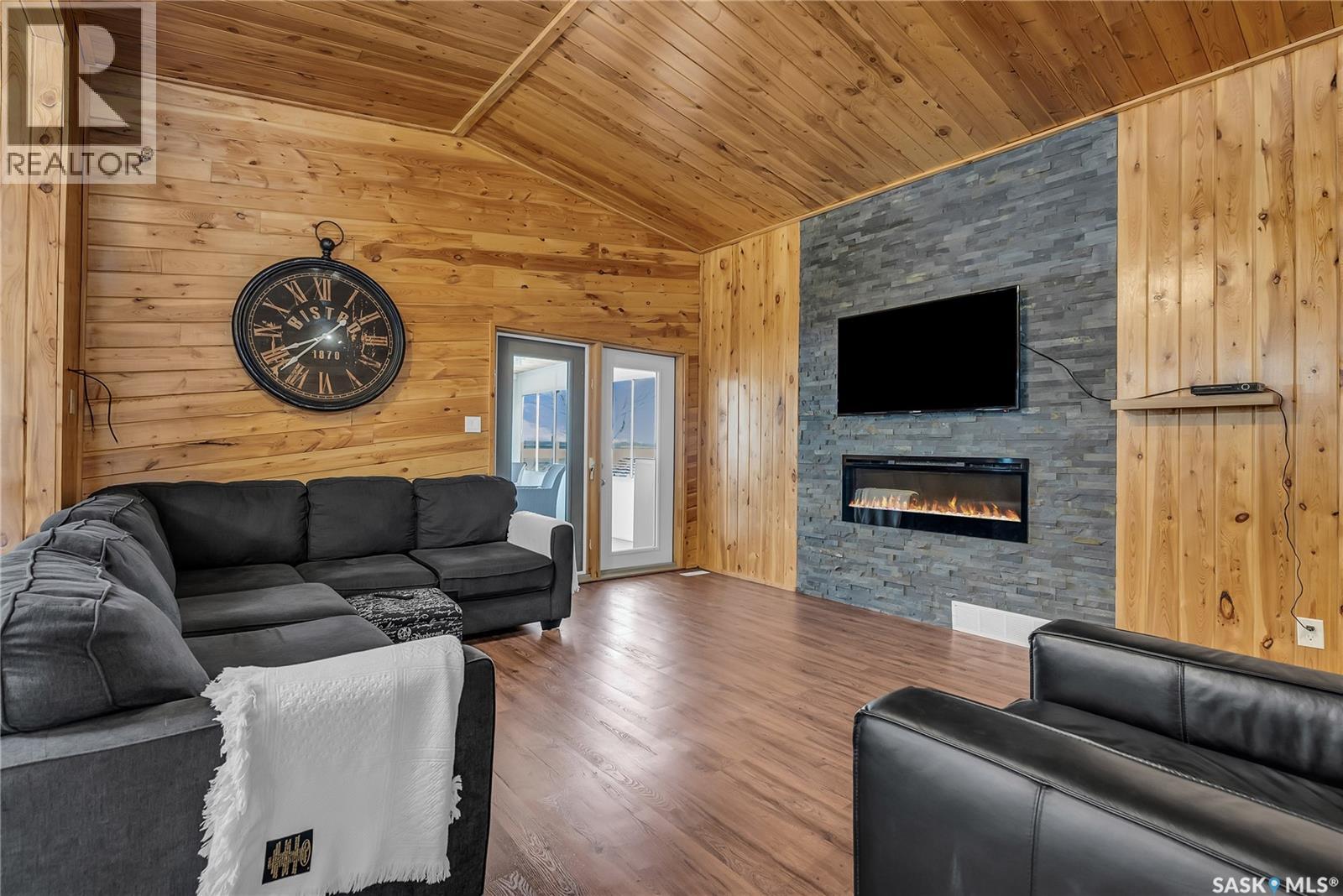 108 Iroquois Lake Drive, Iroquois Lake, Saskatchewan  S0J 2G0 - Photo 14 - SK028543