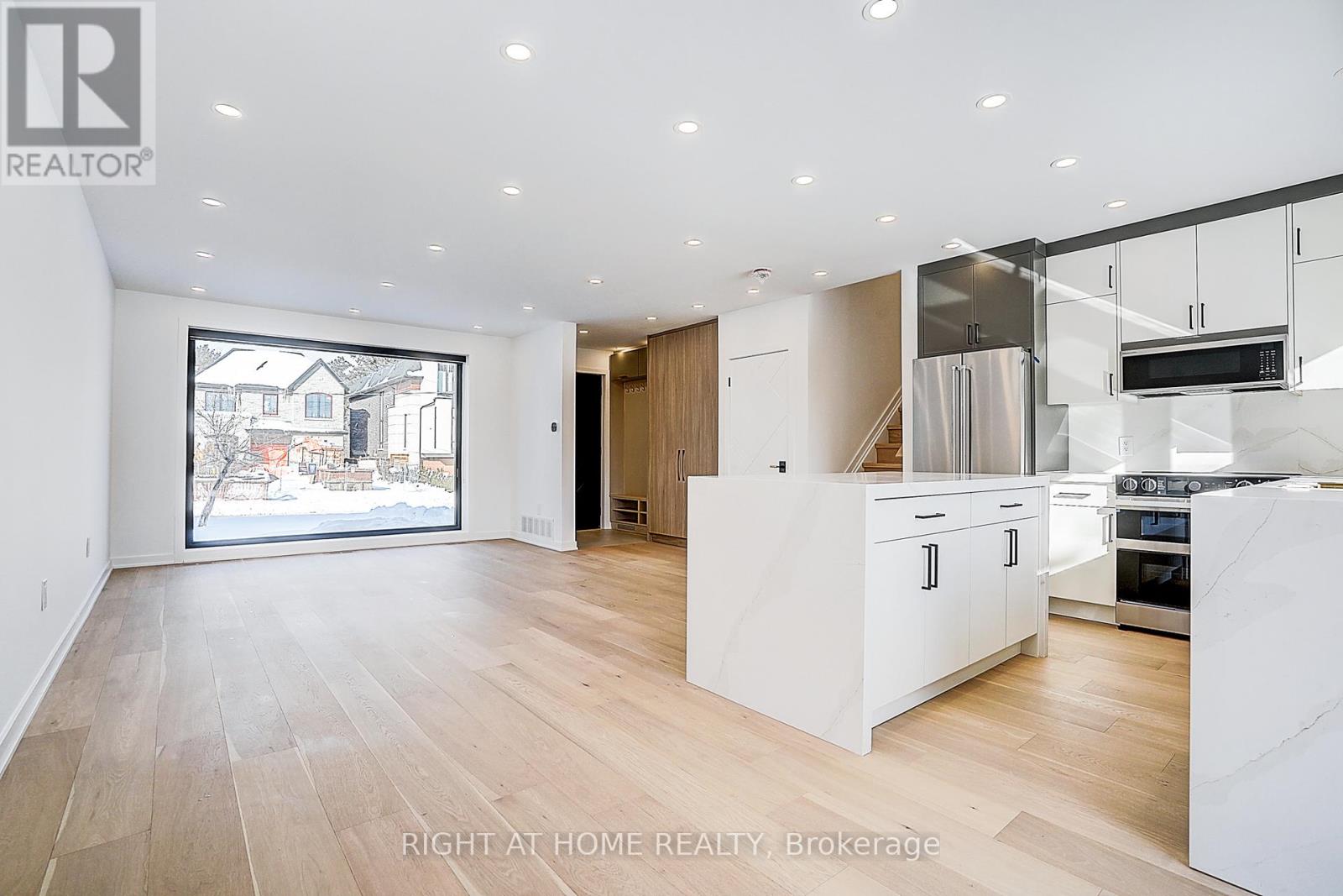 215 Churchill Avenue, Toronto, Ontario  M2R 1E2 - Photo 15 - C13017582