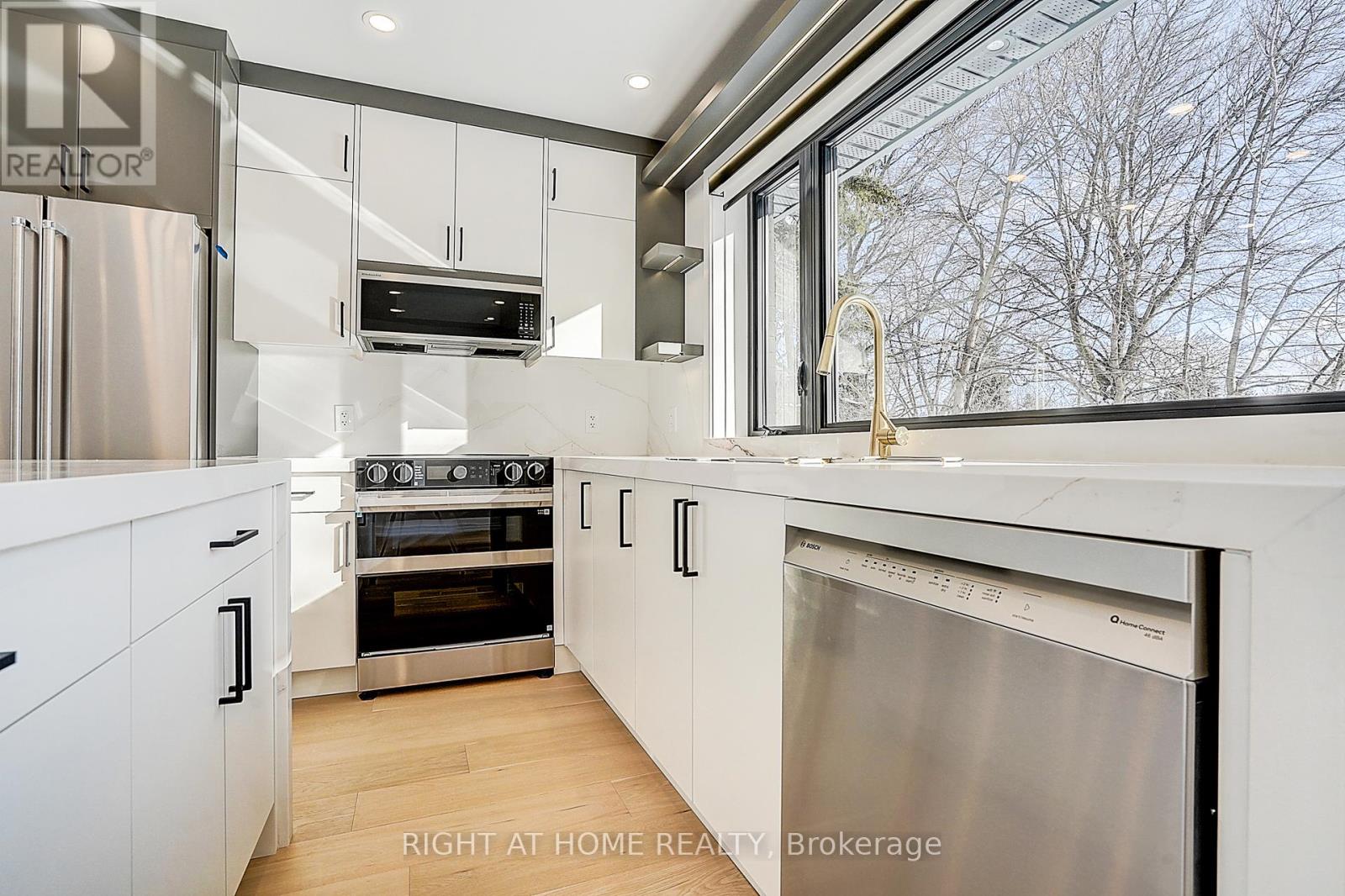 215 Churchill Avenue, Toronto, Ontario  M2R 1E2 - Photo 16 - C13017582