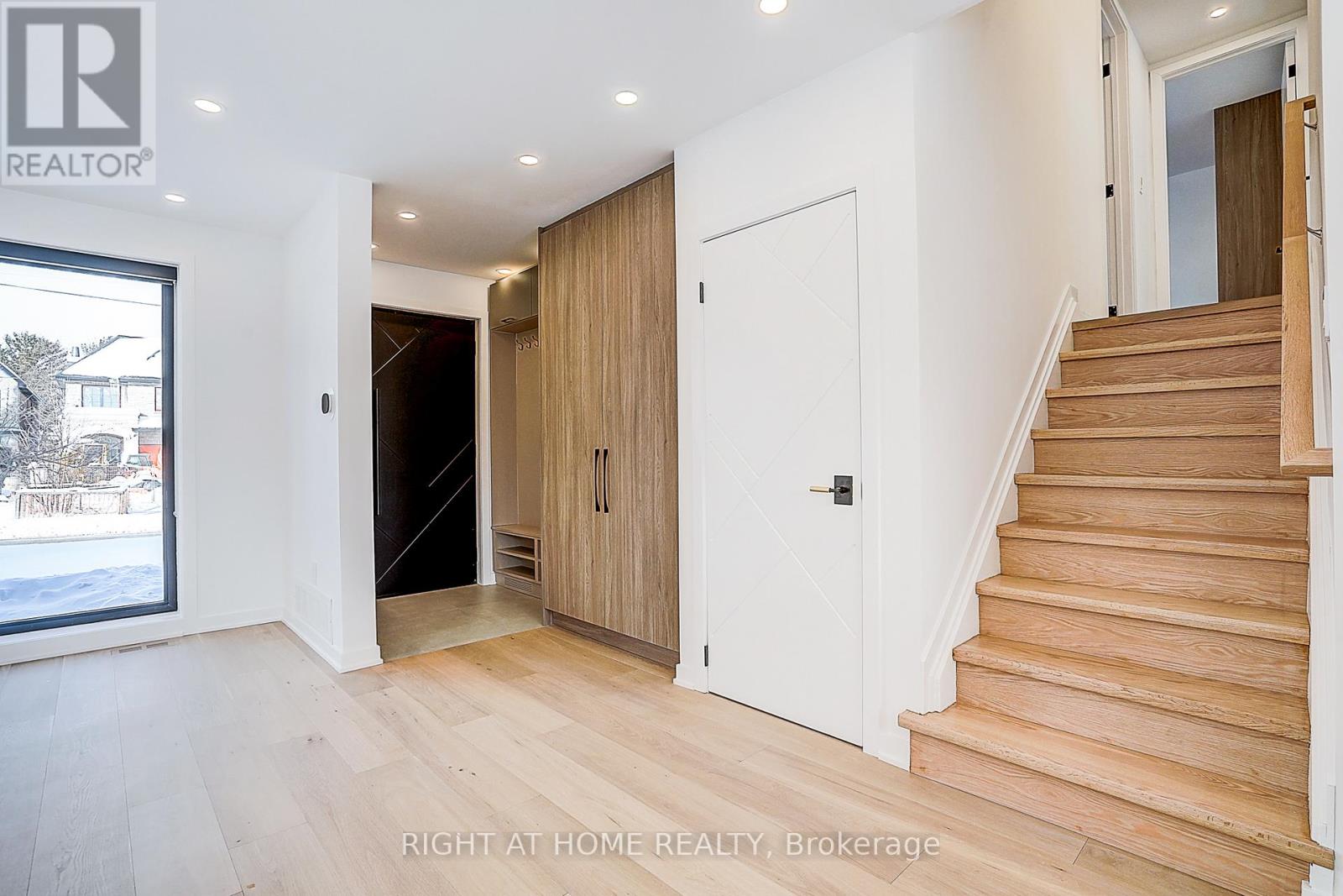 215 Churchill Avenue, Toronto, Ontario  M2R 1E2 - Photo 22 - C13017582