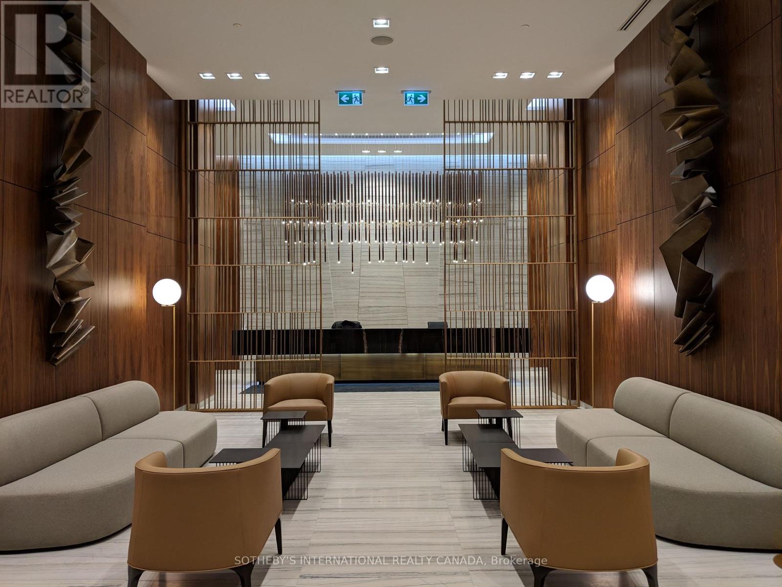 1710 - 8 EGLINTON AVENUE E, Toronto, Ontario