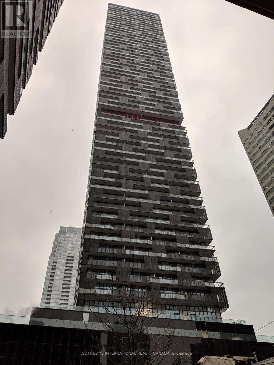 1710 - 8 Eglinton Avenue E, Toronto, Ontario  M4P 0C1 - Photo 2 - C13017584