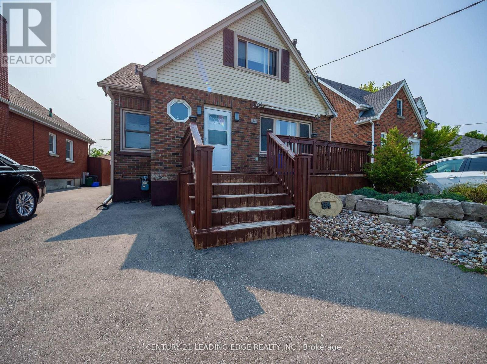 LOWER - 84 CENTRAL PARK BOULEVARD N, Oshawa, Ontario