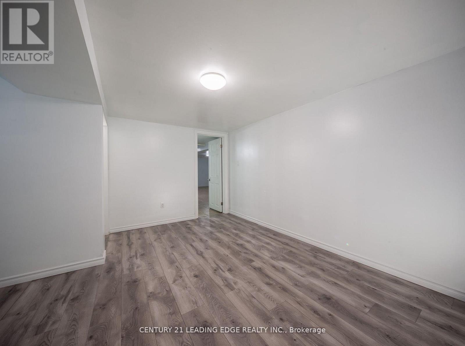 Lower - 84 Central Park Boulevard N, Oshawa, Ontario  L1G 5Y5 - Photo 8 - E13017612