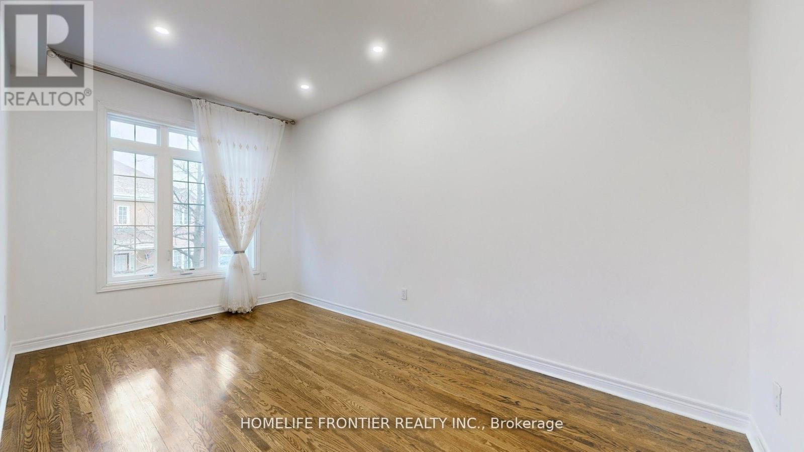 54 - 190 Harding Boulevard W, Richmond Hill, Ontario  L4C 0J9 - Photo 14 - N13017566