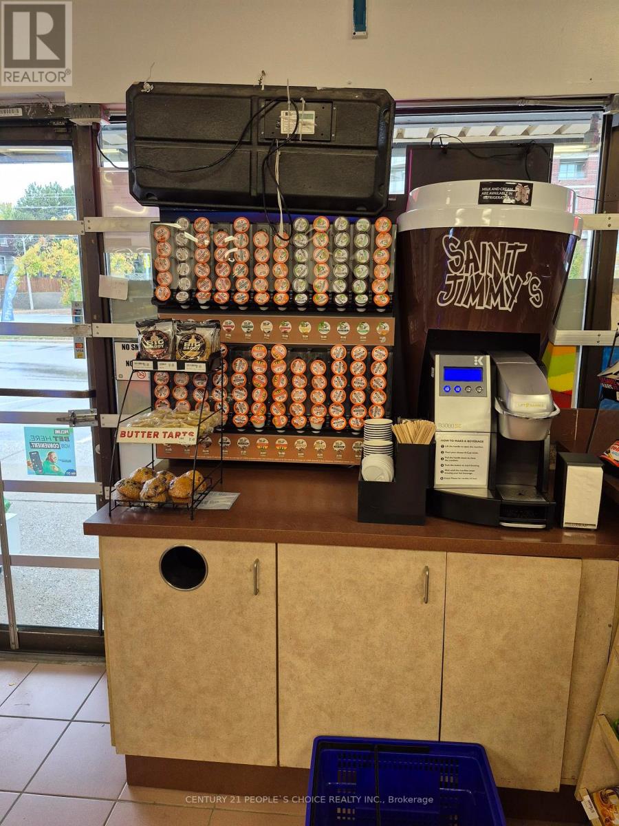 3 - 1900 Lakeshore Road W, Mississauga, Ontario  L5J 1J7 - Photo 14 - W13017580