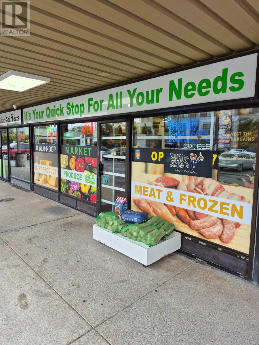 3 - 1900 Lakeshore Road W, Mississauga, Ontario  L5J 1J7 - Photo 4 - W13017580