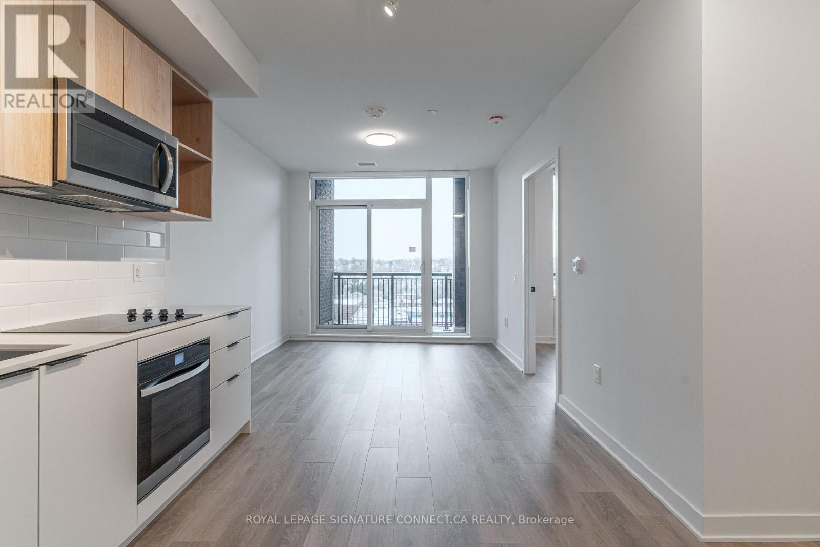 718 - 1185 Dupont Street, Toronto, Ontario  M6H 0E5 - Photo 3 - W13017588