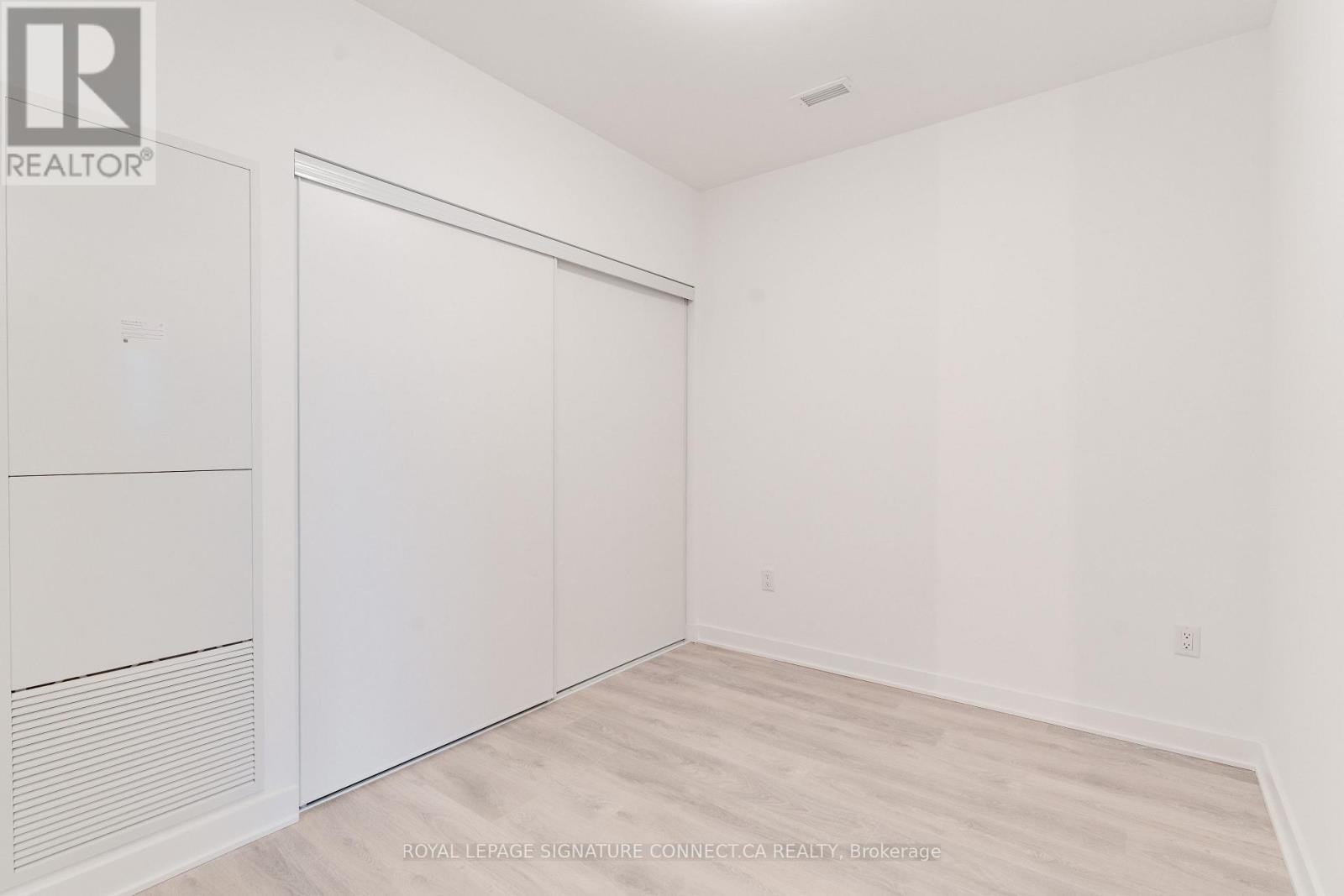 718 - 1185 Dupont Street, Toronto, Ontario  M6H 0E5 - Photo 9 - W13017588