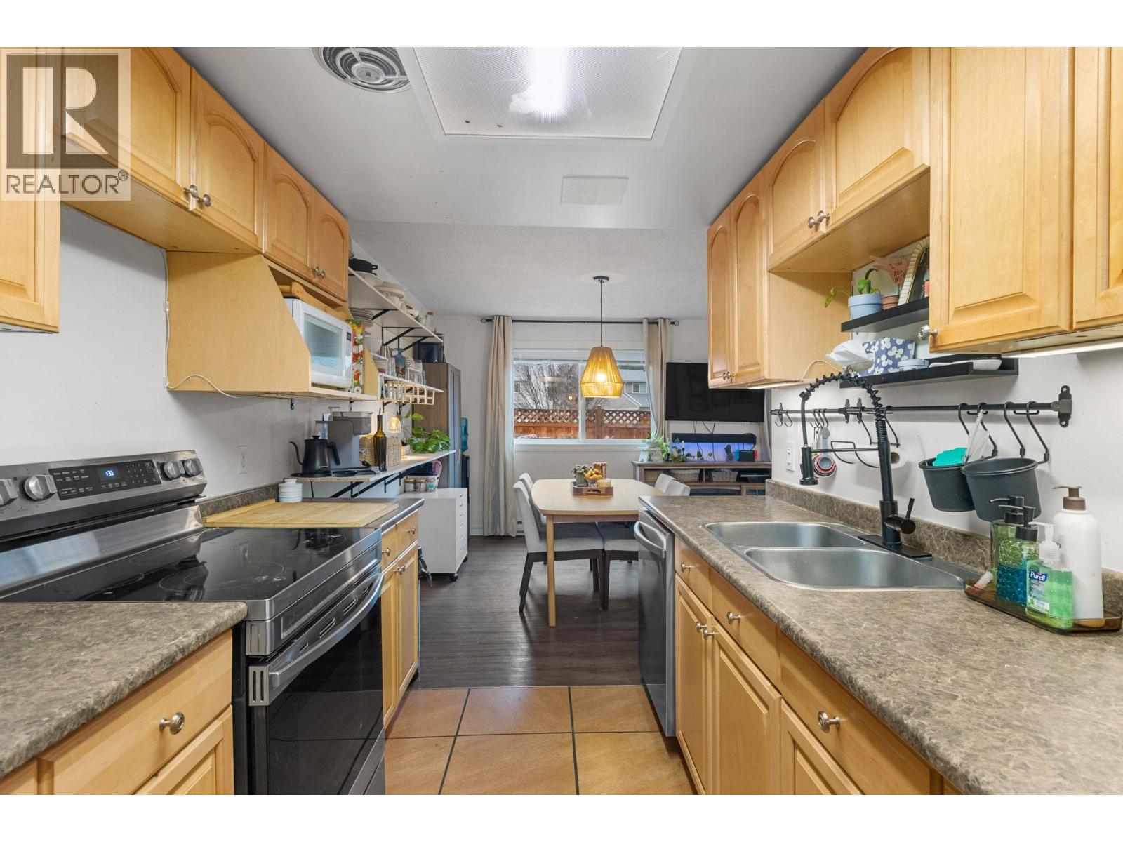 1808 45 Street Unit# 6, Vernon, British Columbia  V1T 7P8 - Photo 7 - 10370835