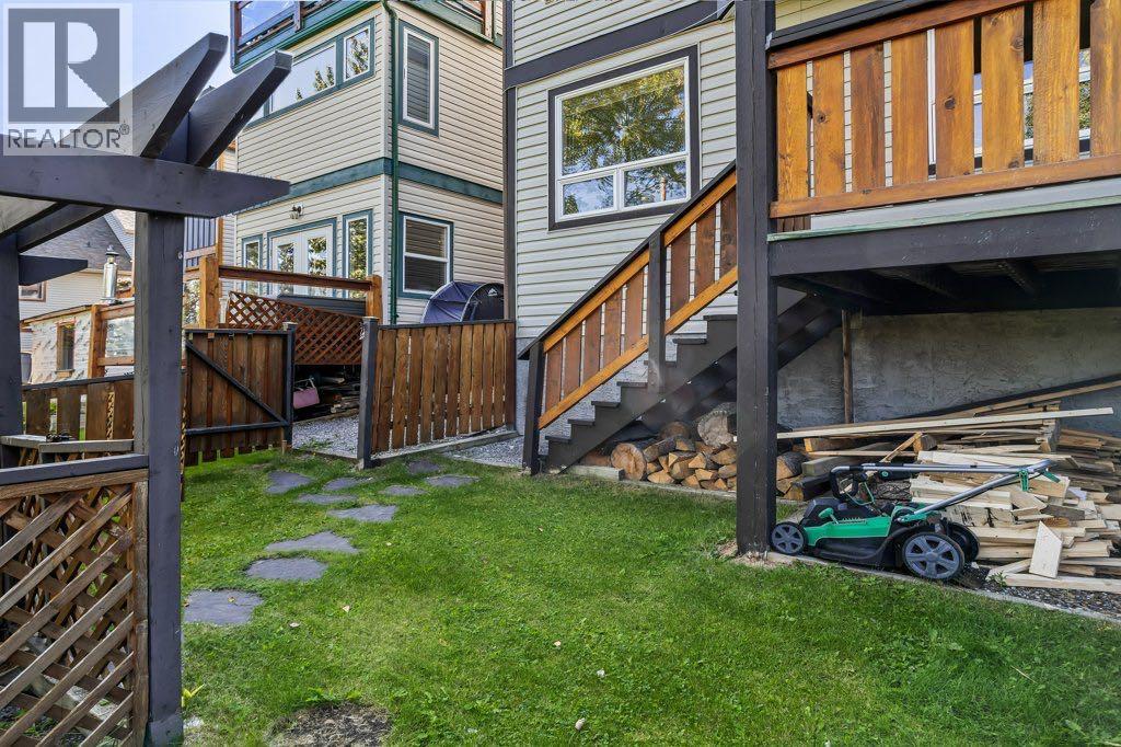 808 Lawrence Grassi Ridge, Canmore, Alberta  T1W 2Y6 - Photo 3 - A2291944