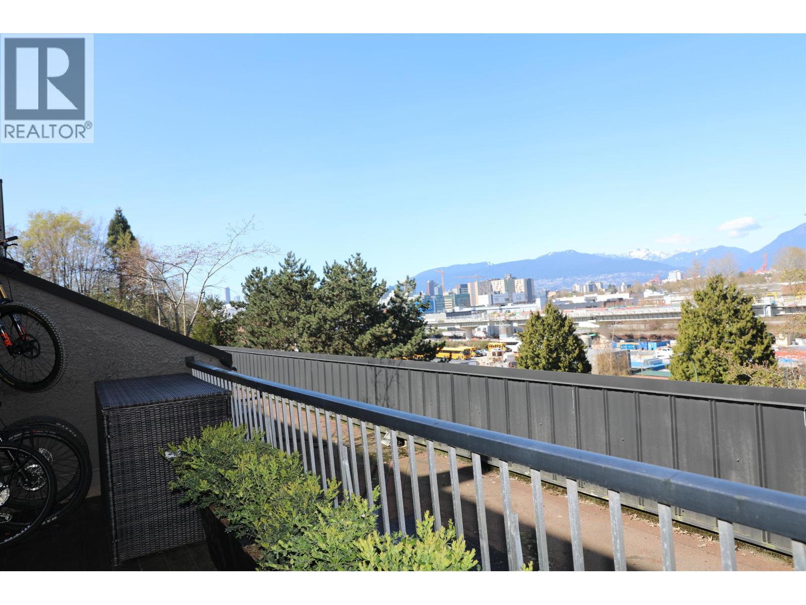 615 774 Great Northern Way, Vancouver, British Columbia  V5T 1E5 - Photo 8 - R3111937