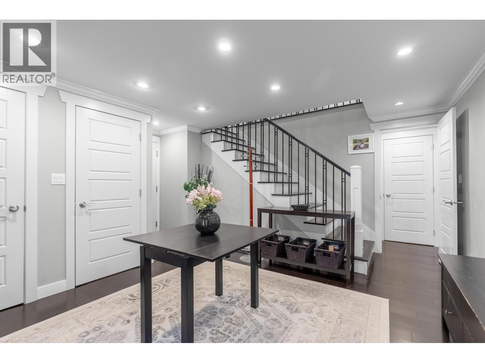 937 Thermal Drive, Coquitlam, British Columbia  V3J 6R9 - Photo 2 - R3112763